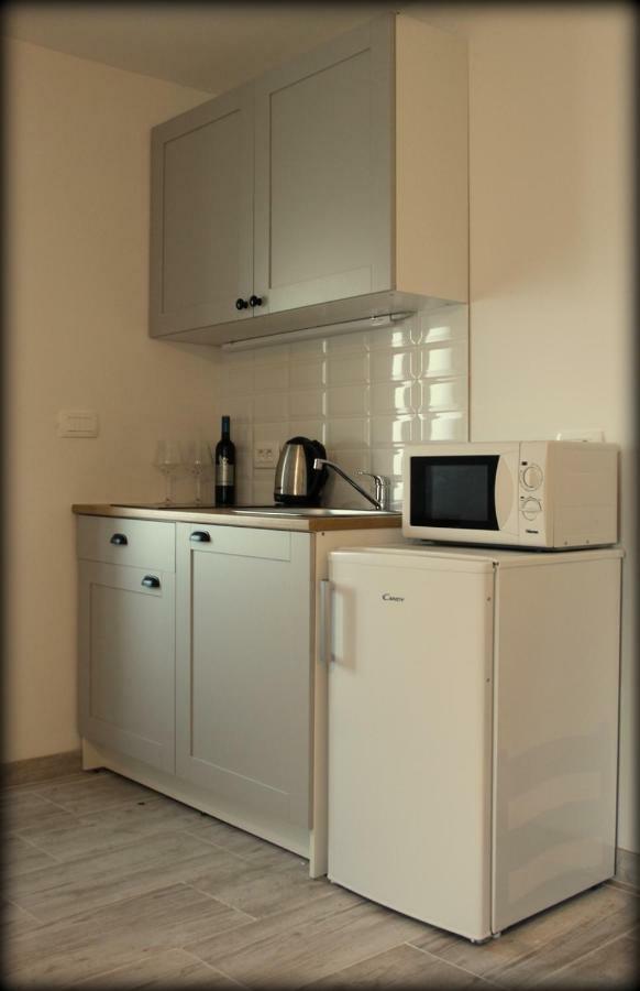 Apartment Center *